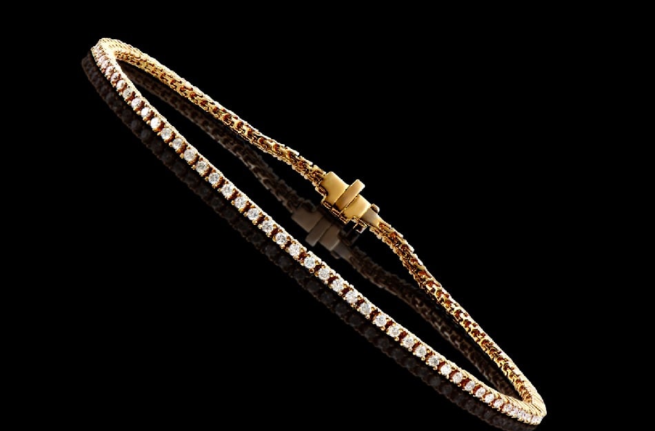 1.18 Ct Certified Diamond 14K Designer Gold Tennis Bracelet $15,850!!!: Main : 1.18Ct of Round shape Diamonds 1.3mm, Color: H-I, Quality: I1-I2.5.68 grams 14K solid yellow gold.Size 7.5.Comes with signed certificate for $15,850.00!