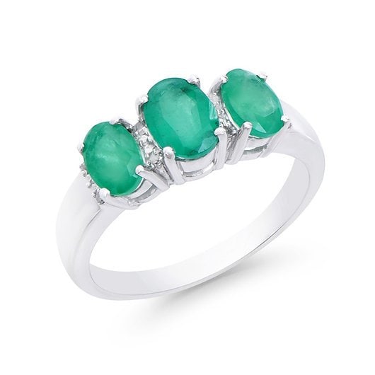 14KT Certified Gold 1.89 ctw Natural Emerald Diamond Ring MSRP $4,205!: (1) Emerald with a total weight of 1.05cts. (2) Emeralds with a total weight of 0.80cts. (14) round Diamonds with a total weight of 0.07cts with a color of H-I and clarity of I2-I3. Total weight of th