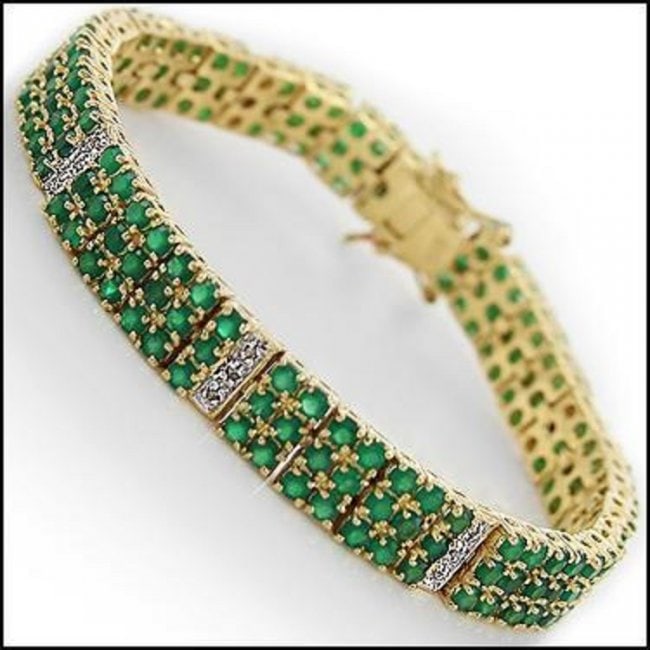 6.20 CT Green Agate & Diamond Designer Bracelet $2,200: 168 pieces of GENUINE 6.2mm round green agates.24 pieces of GENUINE 1.1mm single cut round diamonds 0.18 carat:Diamond Color: I-JDiamond Clarity: I2-I322.55 grams of brass layered with 18K yellow gold