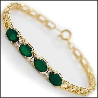 3.63 Cts Green Agate & Diamond 18KGP Designer Bracelet: 4 pieces of GENUINE 7x5 mm Ovals Green Agates.3 pieces of GENUINE 1.1 mm single cut diamonds, no treatment. 5.05 grams of base metal layered with 18K yellow gold.The length is 7 1/2 inches.The width i