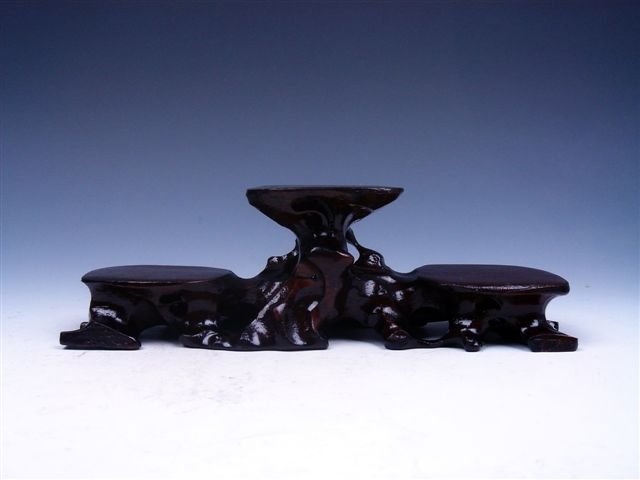 Wooden Crafted Triple Display For Netsuke, Snuff Bottle: Item Description: This is a very nice solid wooden crafted triple display stand for netsuke, figurines or snuff bottles *wooden triple display ONLY, netsuke and snuff bottles shown not included*. Exce