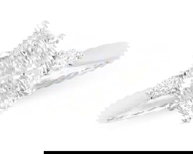 $13,895 Value! 1.28 Ct IGI Certified Lab Grown Marquise Diamond Designer Ring F VVS IDEAL Cut: Main Diamond Description: Shape: MarquiseSize: 11.53x5.3mm Weight: 1.14 CTGrade: VVS 2Color: F Diamond Description: Shape: RoundsSize: 2.5mm Weight: 0.14 CTGrade: VVS 2Color: E-F Material Information: