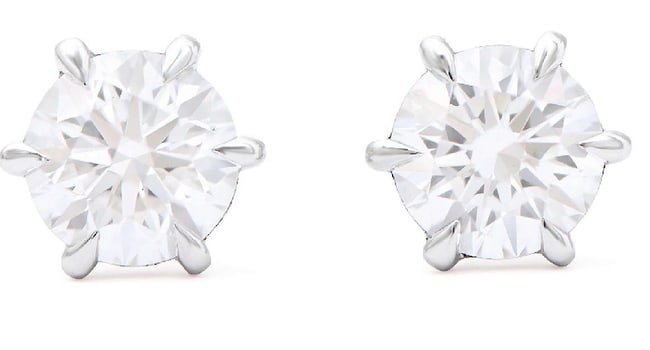$10,995 Value! 2.04 Cts IGI Certified Top Lab Grown Designer Diamond Earrings D VS1 IDEAL Cut: Diamond Description: Shape: Round Size: 6.40mm Quantity: 2: Total 2.04 CtGrade: VS1Color: D Material Information: Primary Material: 14K Solid Gold (Marked)Color: Yellow Gold Jewelry Information: Mount