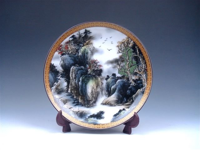 Famille-Rose Scenery Mountain Painted Porcelain Plate: Item Description: This is a very nice Famille-Rose gorgeous scenery mountains hand painted porcelain unique plate with Emperor Qian-Long mark on base *wooden display stand sold separately*. Excellent 