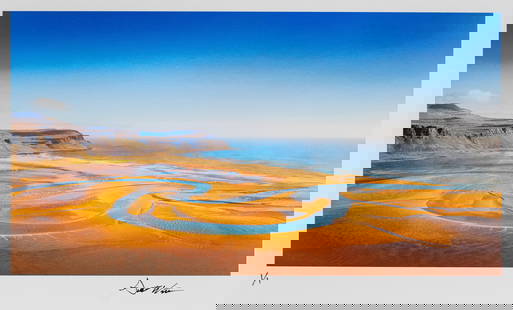 Scott Wintrow (b. 1975) - "Rauðisandur Beach", 2022 - Photograph - Fine Art Print - 1 of 1: <!DOCTYPE html> SCOTT WINTROW (b. 1975) Rauðisandur Beach, 2022  Digital Fine Art Print on Hahnemuhle Photo Rag Pearl 320 gsm Edition: Limited - Uni