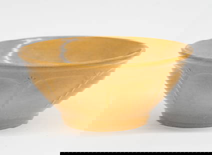 Vintage Yellow Ware Bowl Tan w/ Recessed Arches, Ohio: <!DOCTYPE html> Vintage Yellow Ware Bowl - Ohio Size 5.25&rdquo; h | 11.5&rdquo; dia Vintage Yellow Ware Bowl shows some use. See all pics..