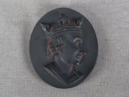 Wedgwood Henry I Black Basalt Plaque C.1780-1795: Rare antique British black basalt portrait medallion of Henry I. Impressed Wedgwood on the reverse. Circa 1780 to 1795. Also impressed Henry I on the reverse.Good condition.Measures approximately 1