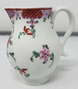 Chinese Porcelain Bird Beak Creamer Qianlong 1765: Antique Chinese Export Porcelain Bird Beak Creamer - Qianlong Period c.1765. It stands 3 1/4 inches tall and measures approximately 3 inches wide, from the spout to the handle. No chips or cracks.We