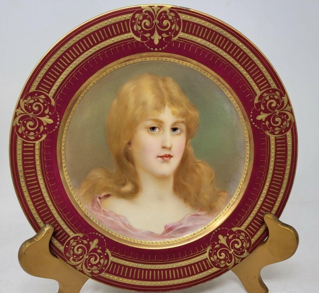 Antique Ernst Wahliss Porcelain Portrait Plate (1 of 9)