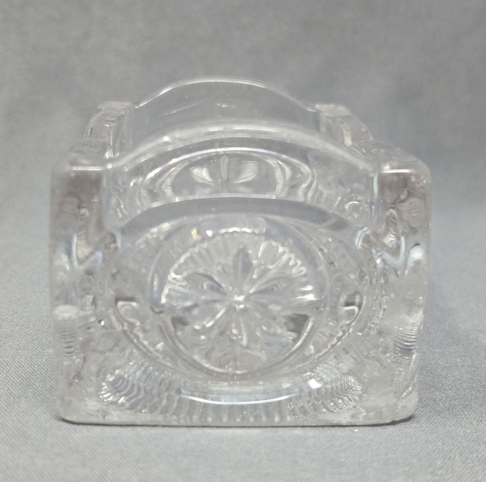 Set 6 Assorted Master Glass Salts - 6