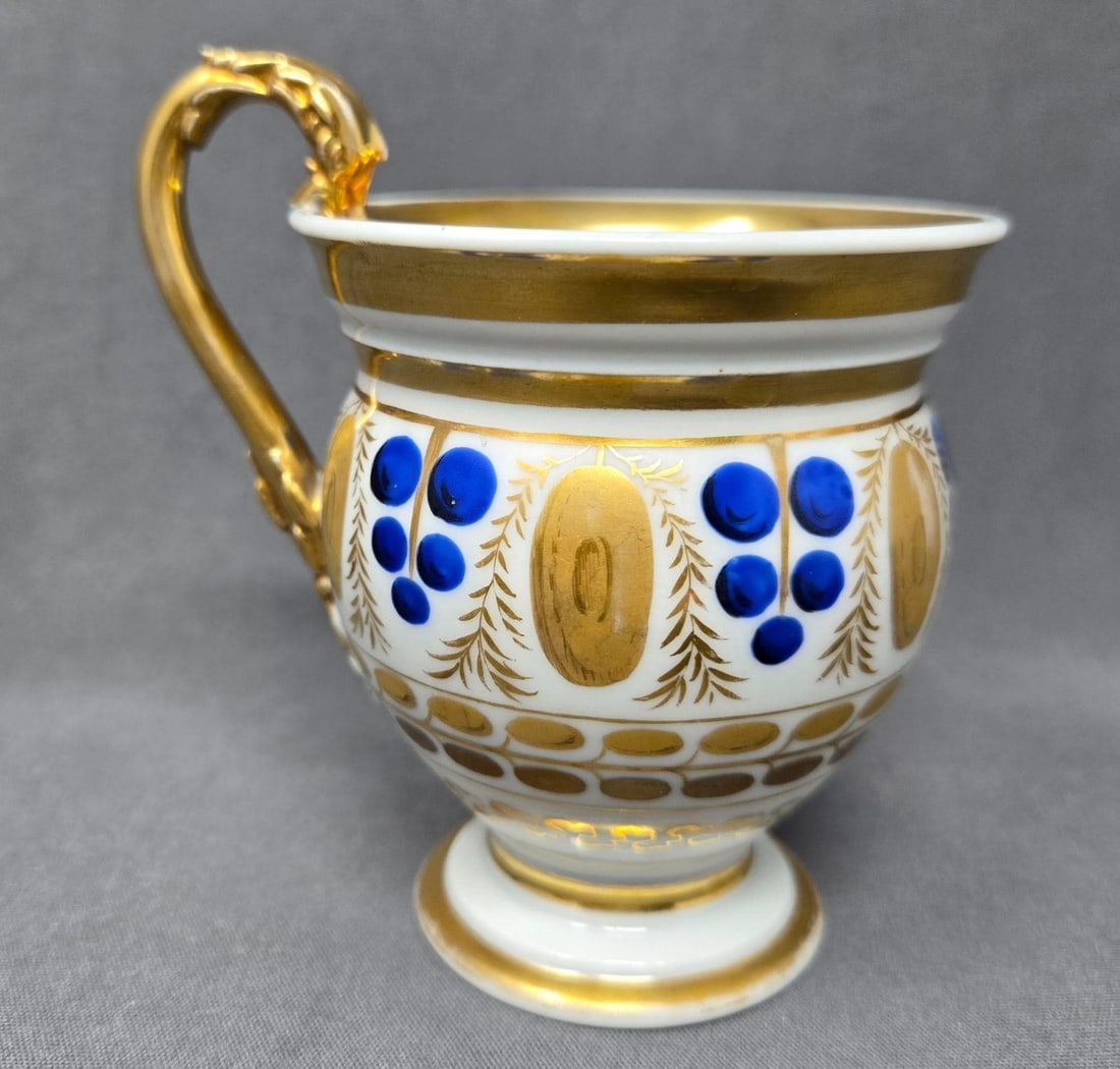 Old Paris Porcelain Serpent Handled Teacup C 1820 (1 of 9)