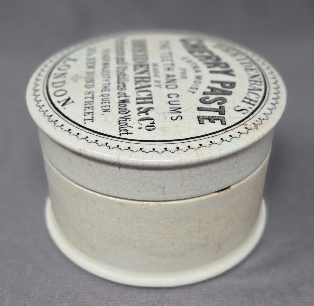 Breidenbach's Cherry Paste Pot Lid with Base - 2