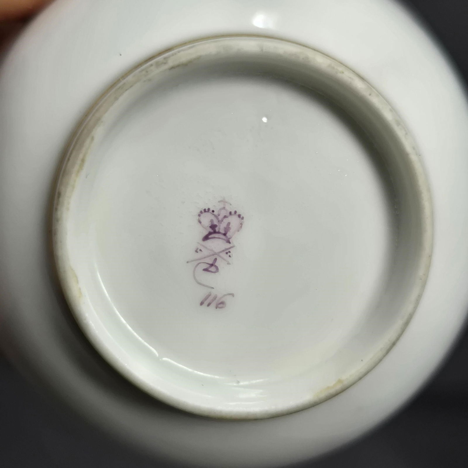 Old Derby Handless Cup Pattern 116 - 6