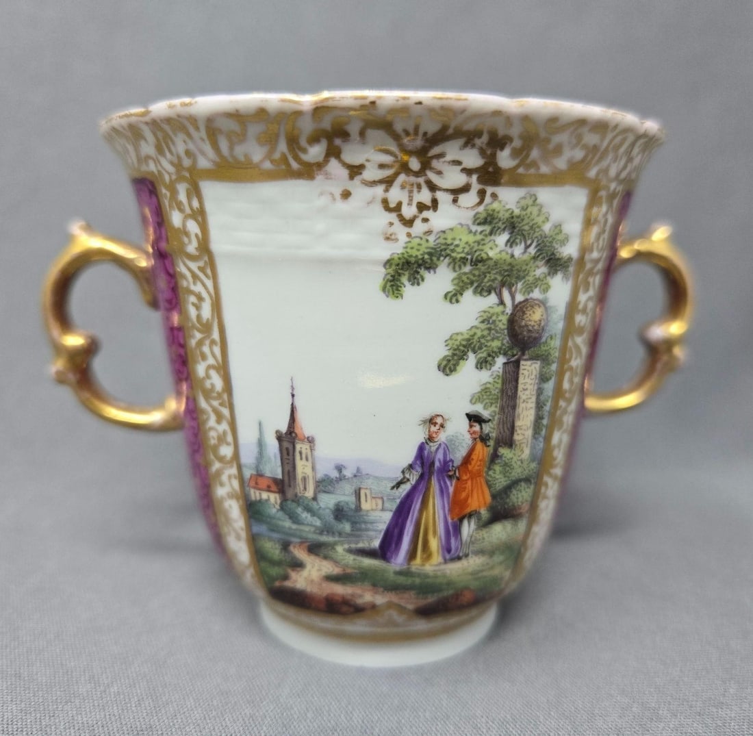 KPM Double Handled Chocolate Cup