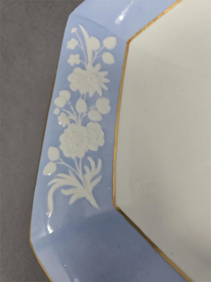 Spode Embossed Flowers Hexagonal Shallow Bowl - 3