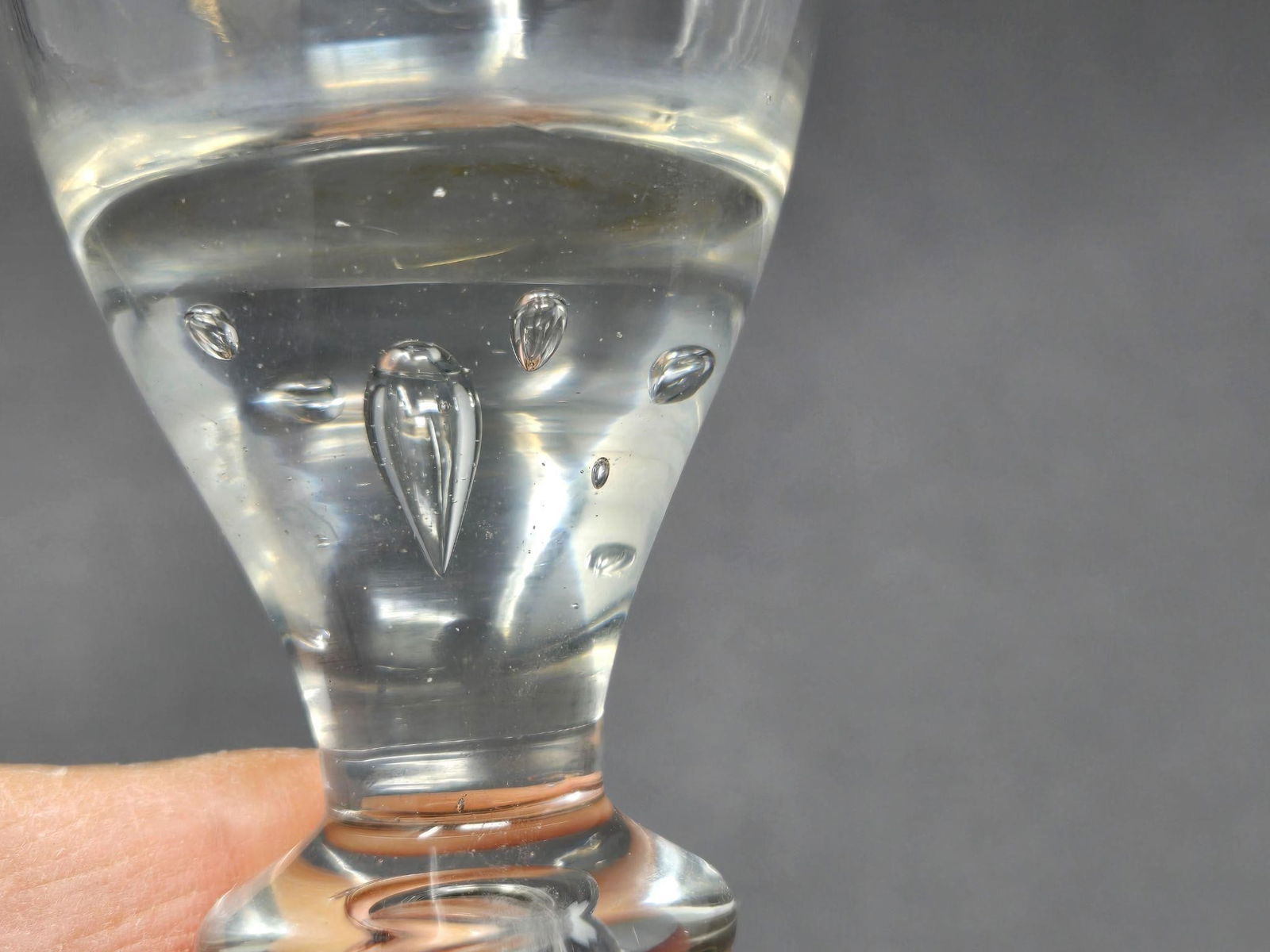 Lauenstein Controlled Bubble Stem Wine C. 1770 - 10