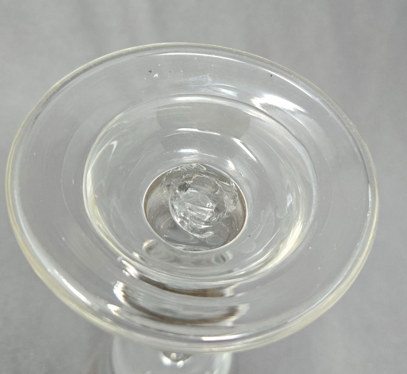 Lauenstein Controlled Bubble Stem Wine C. 1770 - 7