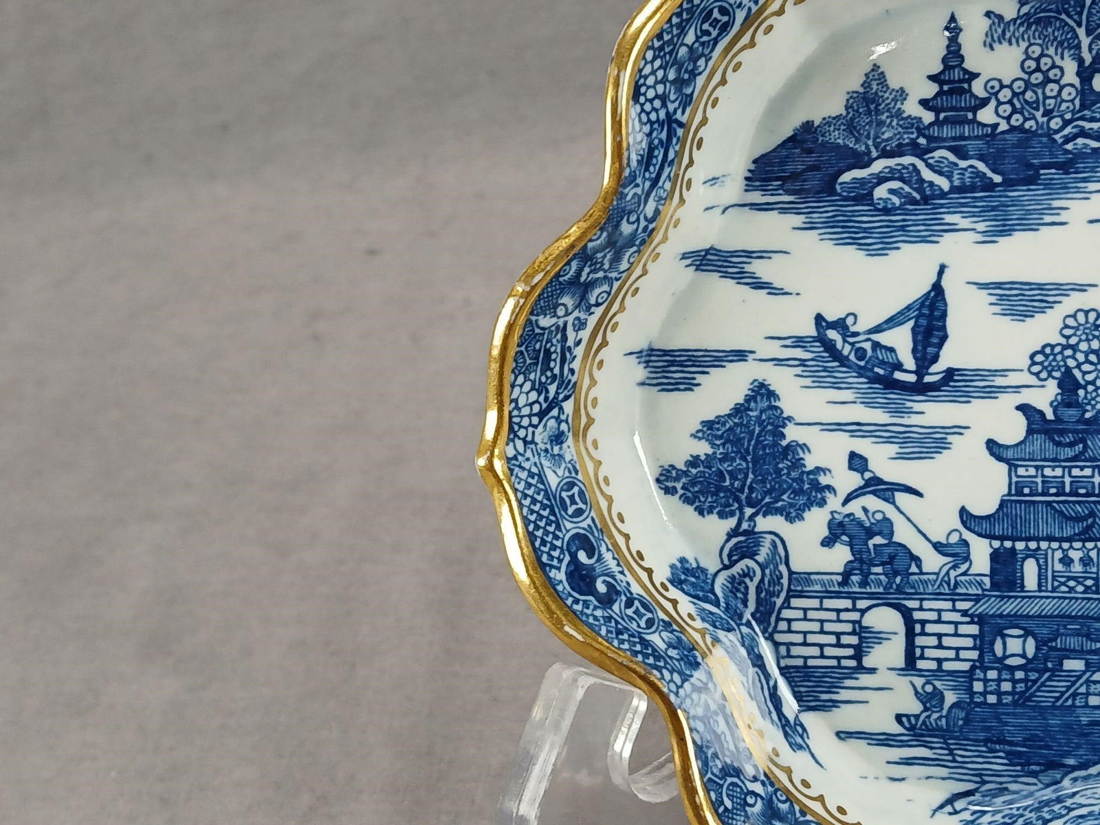 Caughley Temple Pattern Teapot Stand C.1775-1790 - 9
