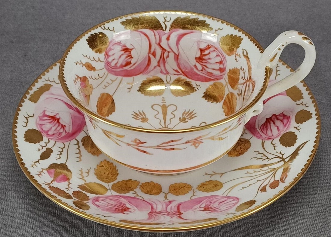 Copeland Pink Rose & Gold Tea Cup & Saucer C1889 G: Antique bone china tea cup and saucer. Decorated in pattern 3880 with large pink "Swansea roses" and gold leaves on the inside of the cup and on the saucer. Gold gild medallion in the center of the cu