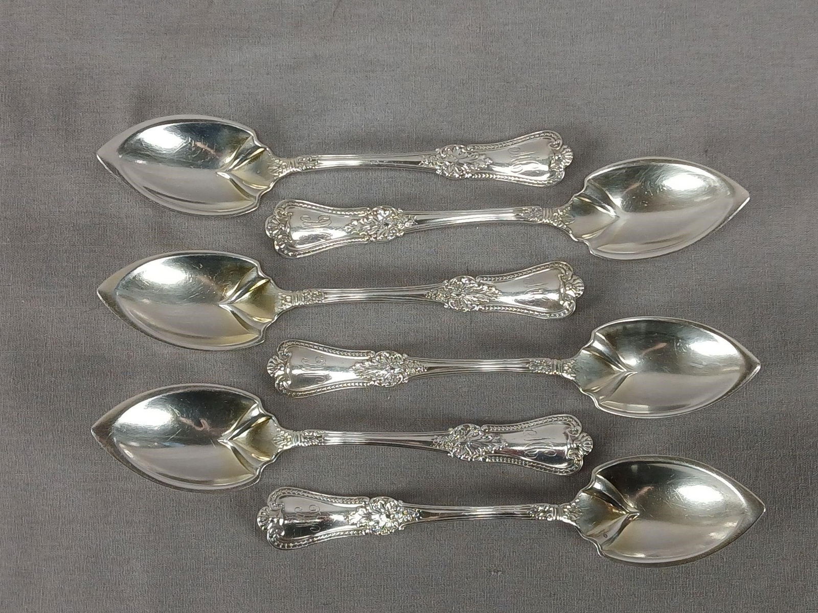 6 Gorham Kensington Sterling Fruit/Orange Spoons (1 of 20)