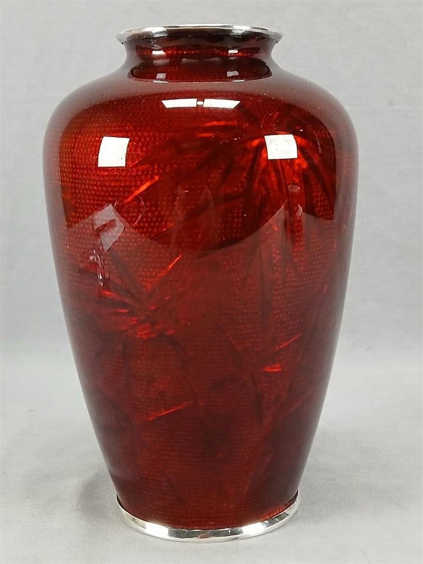 Akasuke Ginbari Pigeon Blood Cloisonne Vase: Nice vintage Japanese Akasuke Ginbari pigeon blood cloisonne vase with birds and bamboo pattern. Silver metal rim. Has worn initials on the base. The metal is unmarked.Has some scratches, and some