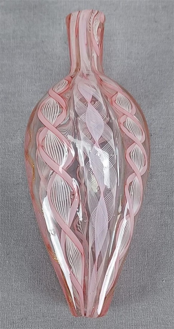 Murano Zanfirico Latticino Pink Laydown Perfume (1 of 11)