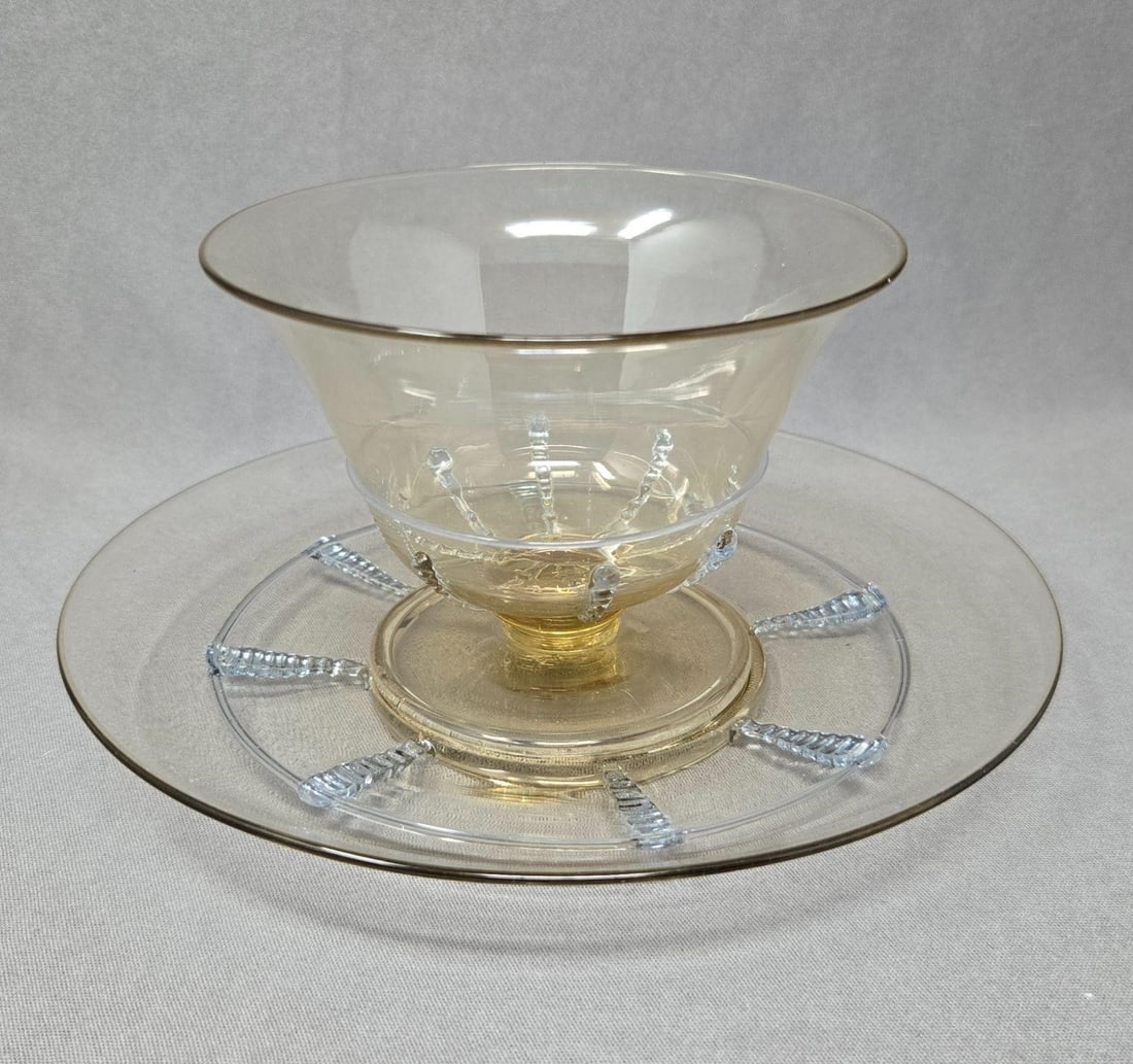 Murano Dessert Bowl and Undertray with Rigaree (1 of 9)
