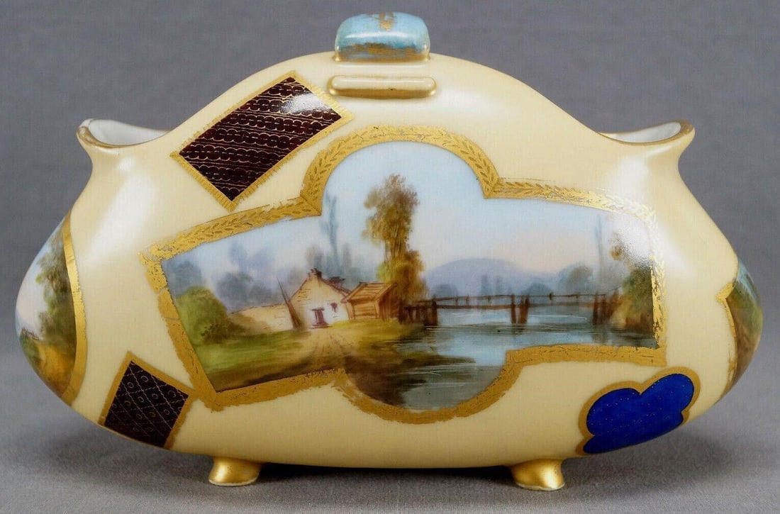 Limoges Hand Painted Aesthetic Vase C1877 (1 of 12)