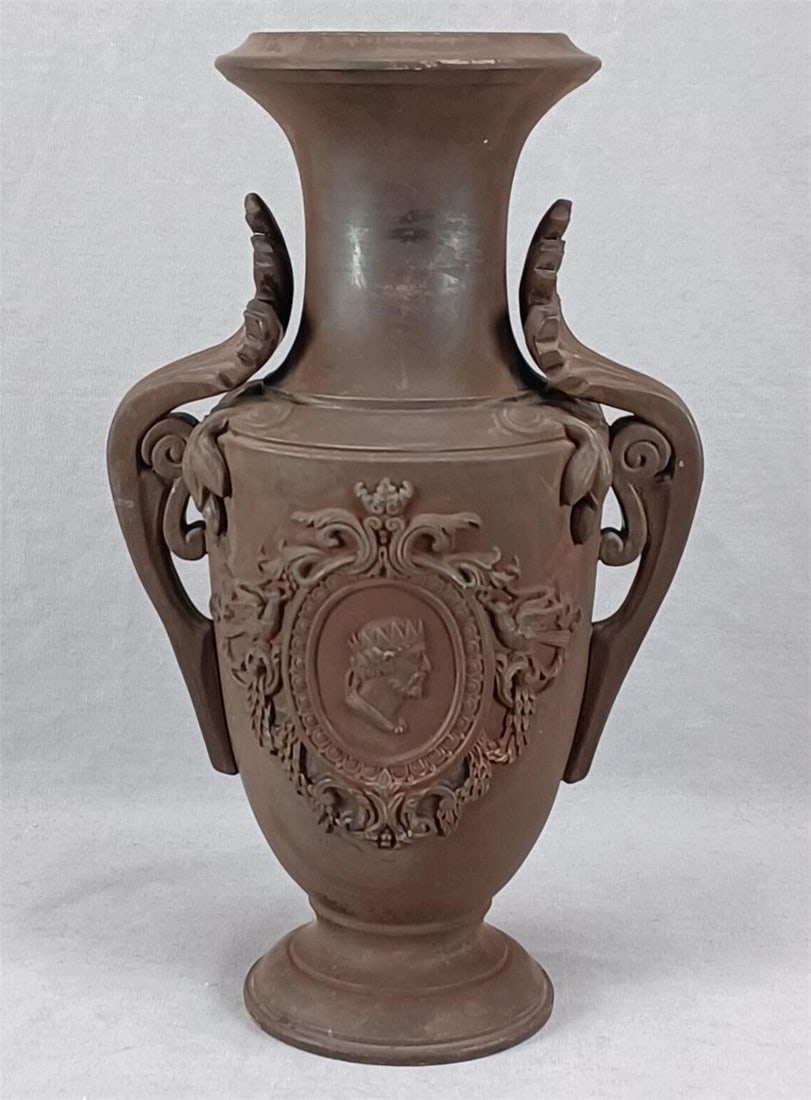 19th Century Bernard Bloch Portrait Medallion Vase (1 of 13)