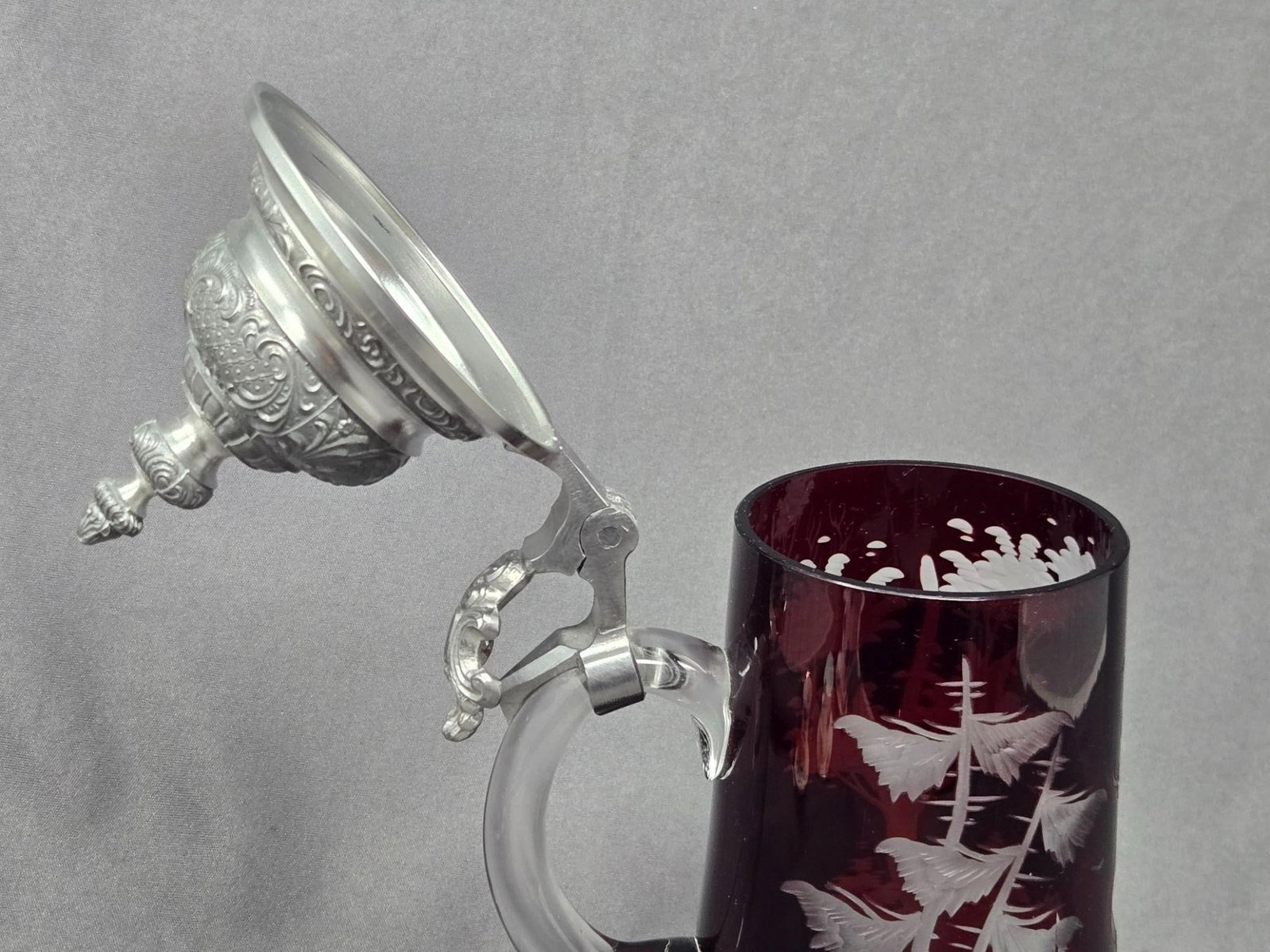 Signed Ludwigsthal Ruby Stein Etched Stag - 7