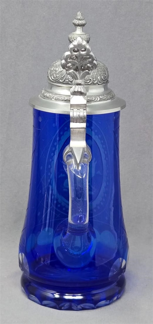 Signed Ludwigsthal Stein Etched Wolves - 7