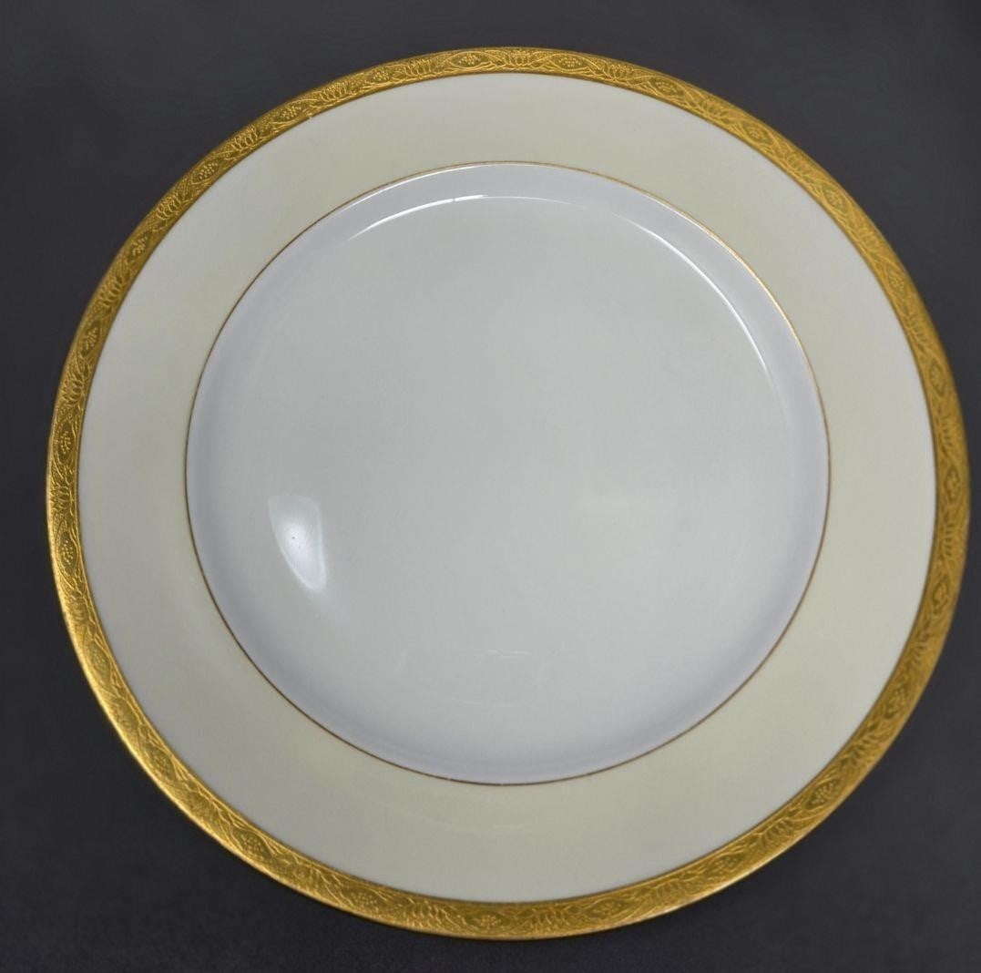 Set 12 Minton Dinner Plates Pattern H 2850 - 16