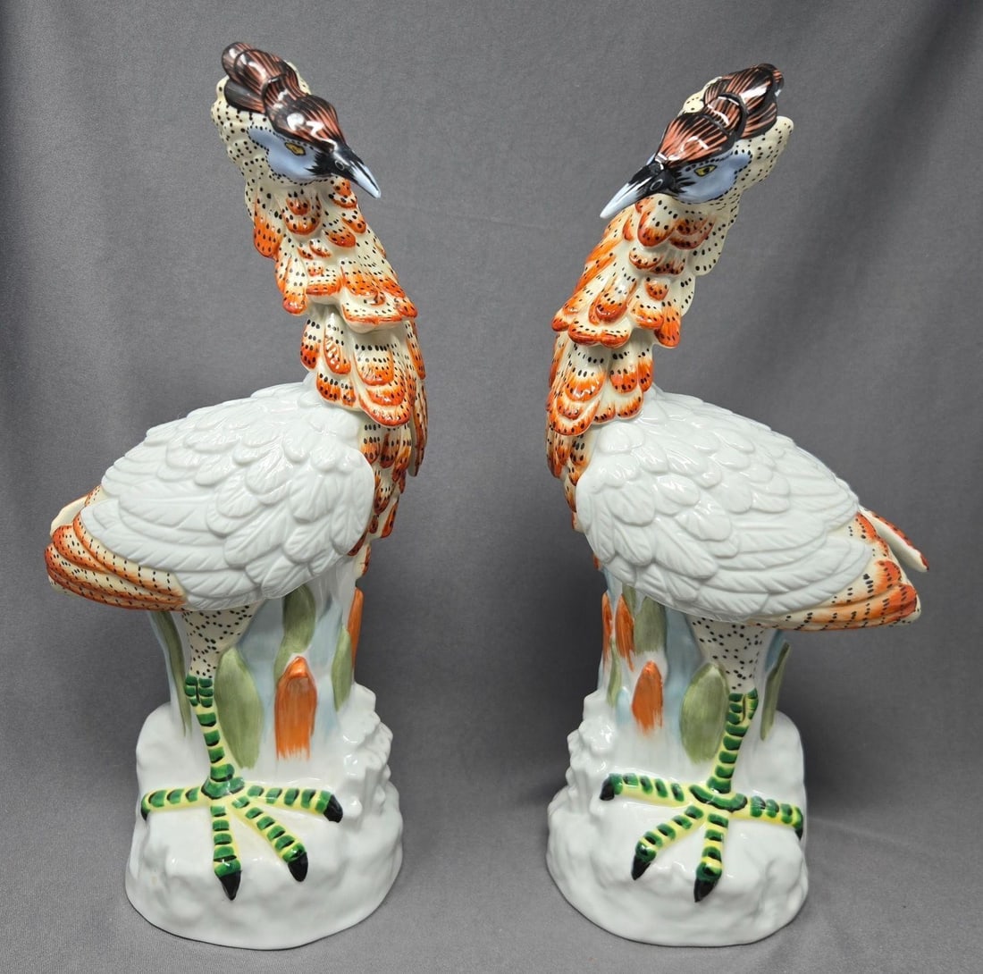 Pair Mottahedeh Porcelain Birds (1 of 15)