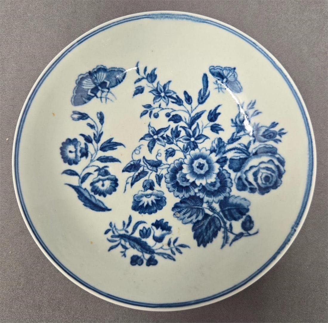 18th C. Dr Wall Three Flowers Saucer (1 of 6)