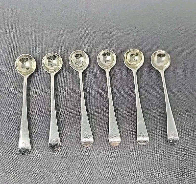 Set 6 Georgian Sterling Salt Spoons Anne Robertson: Set of 6 English Georgian Sterling Silver Salt Spoons . Circa 1801. Anne Robertson, a woman silver maker. Measures approximately 4 inches long. Monogrammed. We can offer packaging and shipping on