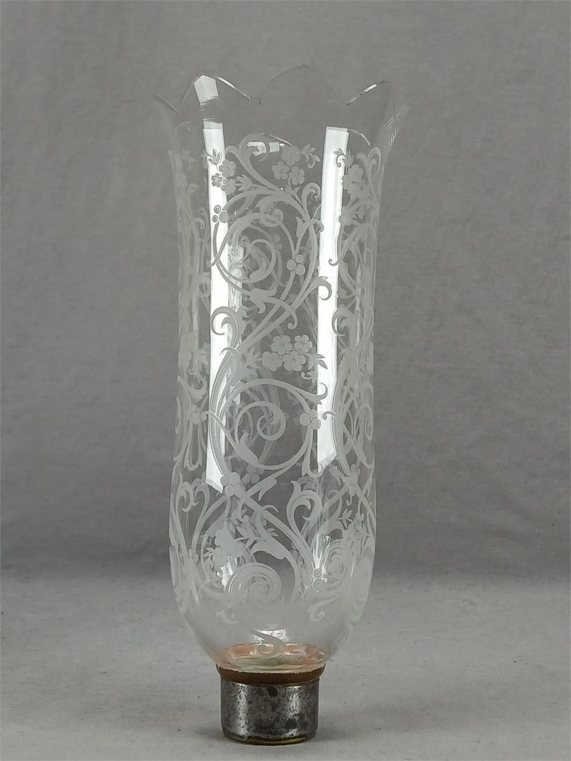 Signed St Louis French Etched Glass Lamp Shade B (1 of 12)