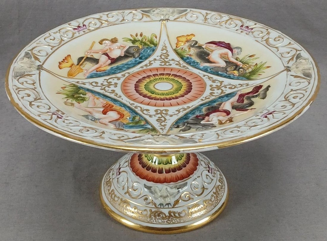 Capodimonte Style Hand Painted Neptune Compote (1 of 16)