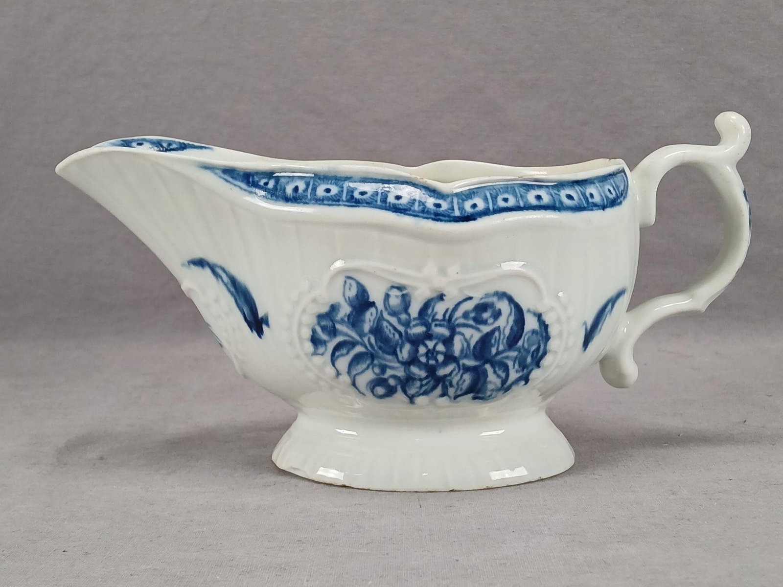 18th Century Dr Wall Worcester Sauce Boat C. 1775 (1 of 10)