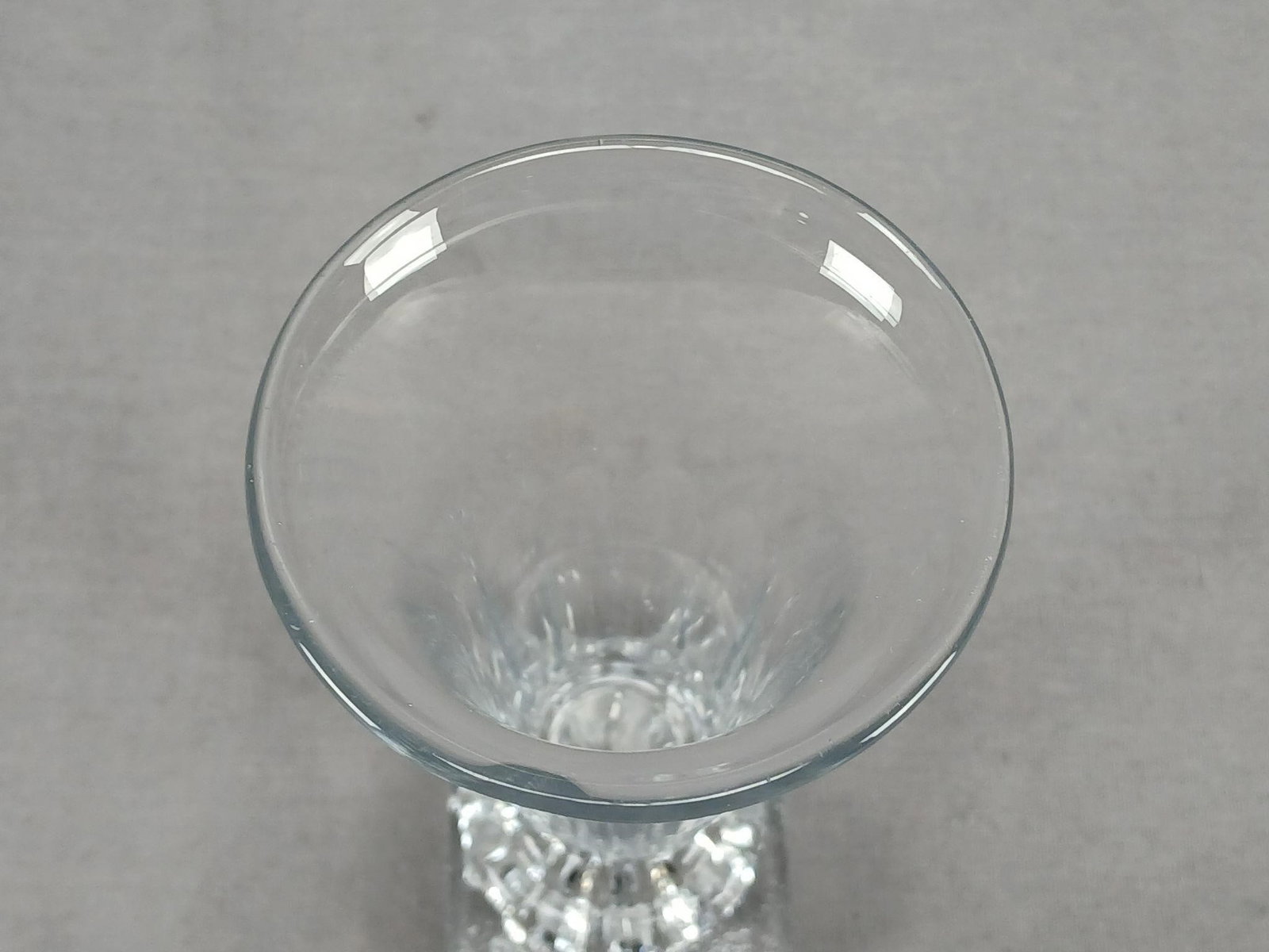 6 Anglo Irish Lemon Squeezer Base Jelly Glasses - 5