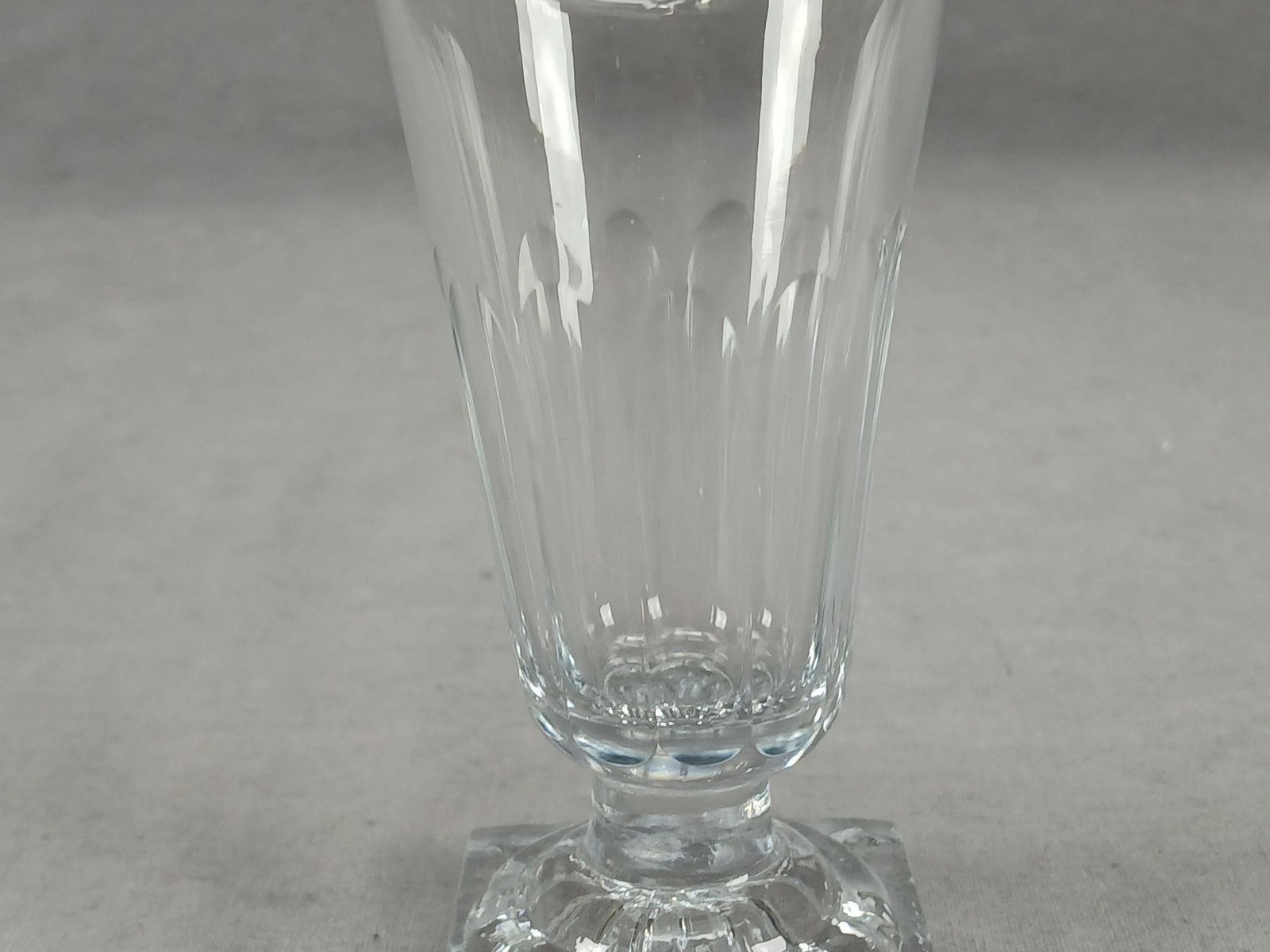 6 Anglo Irish Lemon Squeezer Base Jelly Glasses - 7