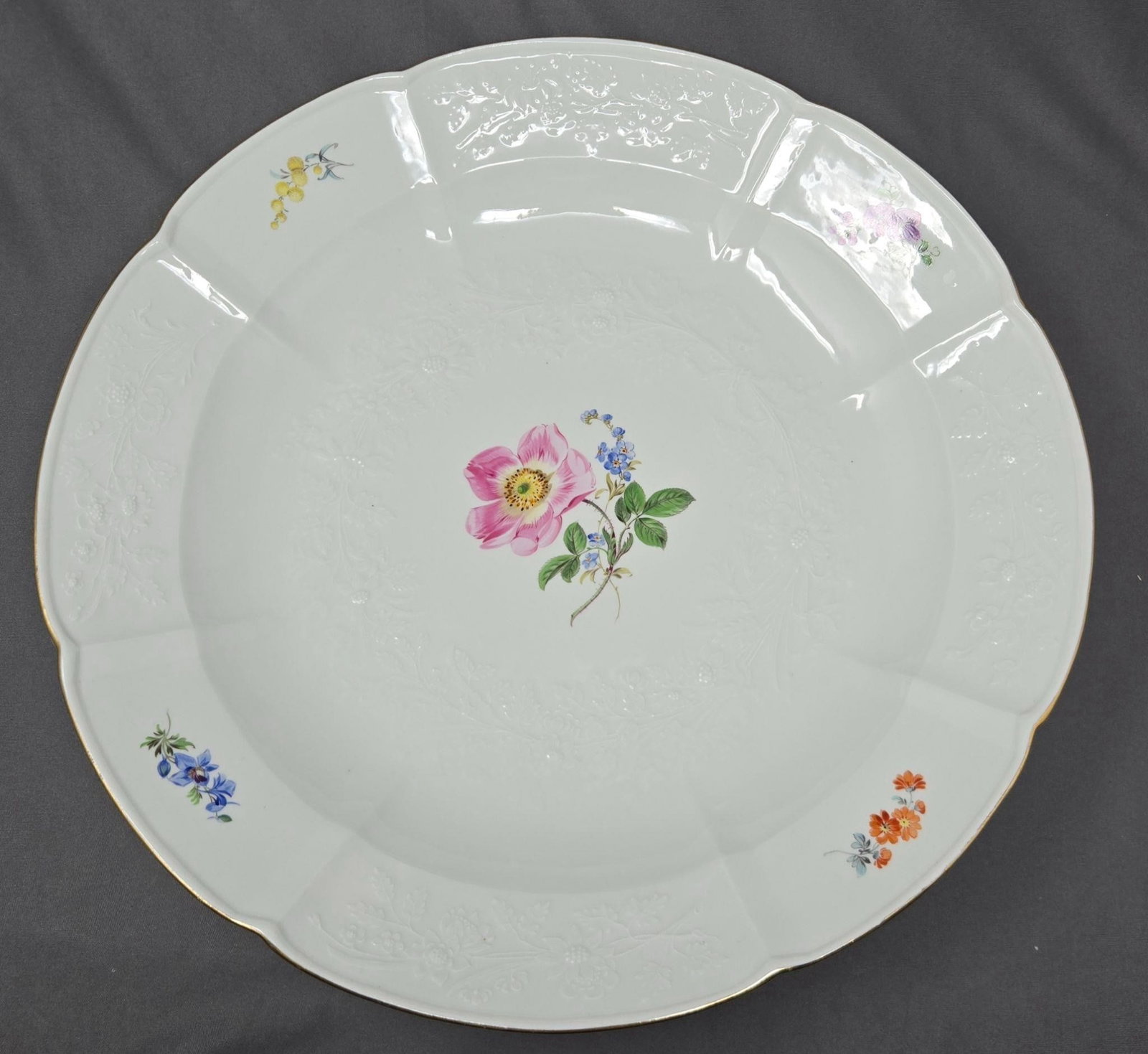 Large Meissen Charger Wildflowers 14 1/4" C. 1930 (1 of 12)