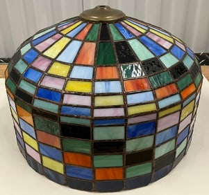 Stained Glass Lamp by WW II Veteran (2)