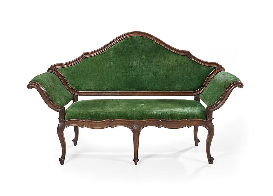 Venetian Mahogany Settee: Venetian Mahogany Settee, 20th century, the tall domed and padded back within a molded frame, joined by like outstretched arms to the padded seat, raised on molded cabriole legs ending in scrolled toe