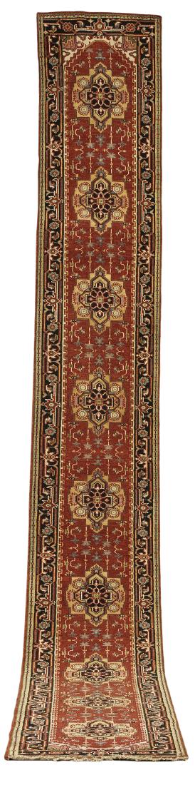 Heriz Runner (1 of 1)