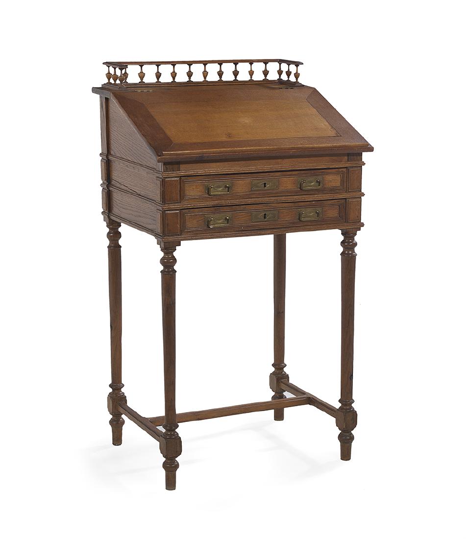 American Oak Standing Desk (1 of 2)