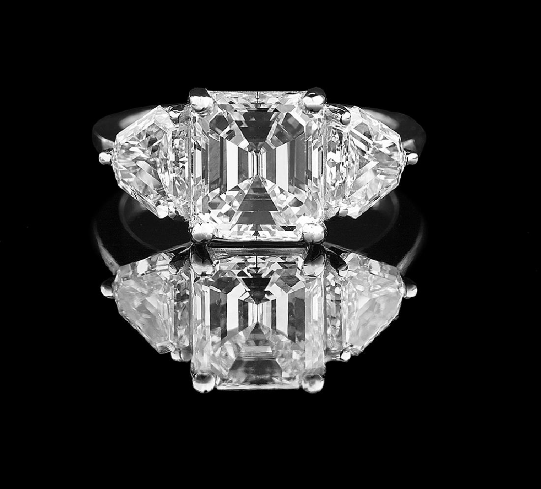 Stunning Diamond Ring (1 of 1)