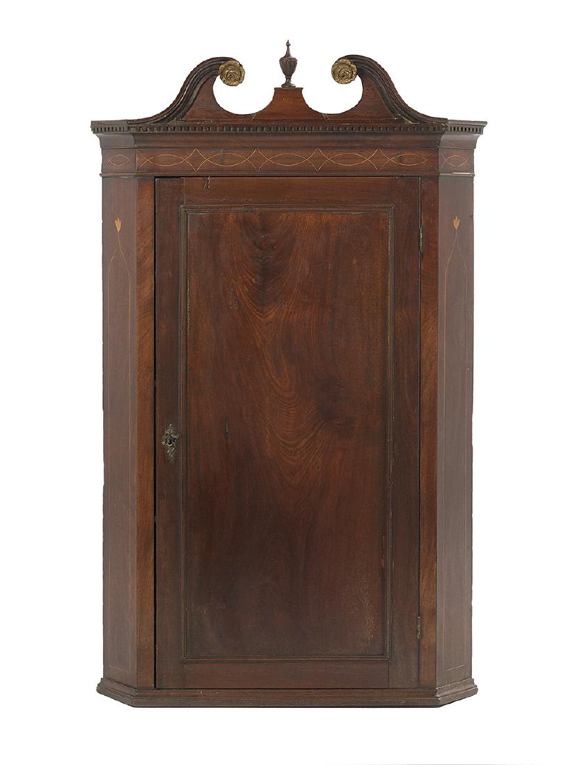 George III Mahogany Hanging Corner Cabinet (1 of 1)