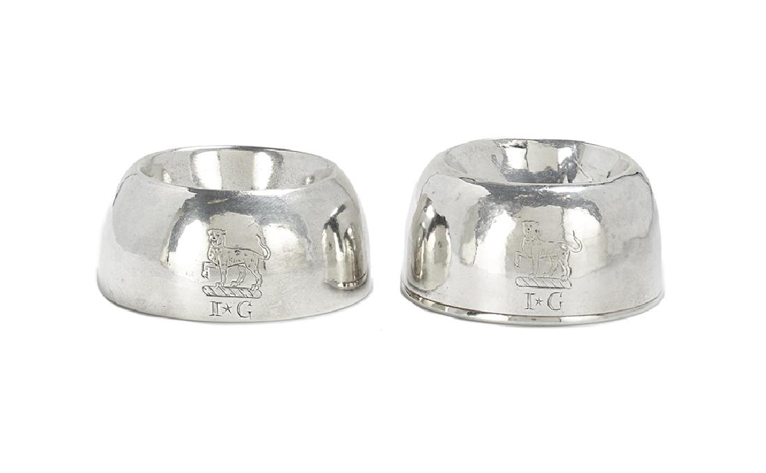 Near Pair of Queen Anne Britannia Silver Trencher Salts (1 of 3)