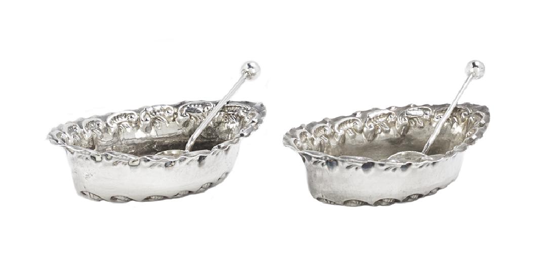 Pair of Cased Edwardian Sterling Silver Salt Cellars (1 of 2)