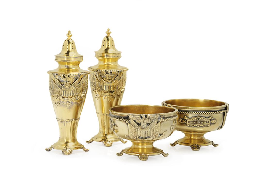 Reed & Barton Gilt Metal "United States" Salt & Pepper (1 of 2)